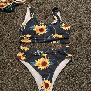 Size small navy and sunflower swimsuit
